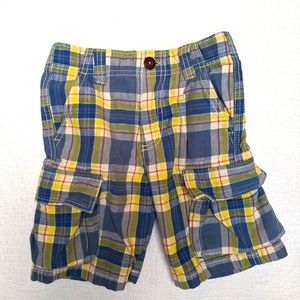 Mini Boden plaid cargo shorts, size 5